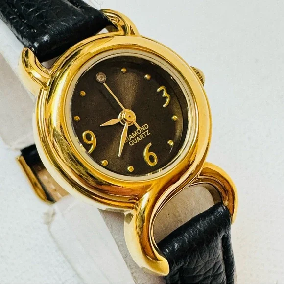 Avon Diamond Small Face Women's Watch Gold Black Dial Leather 2007 F313928-1/P - Picture 2 of 14